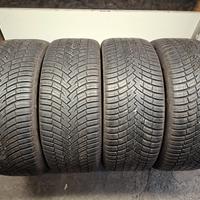 gomme 235/55/17 pirelli al 90% 4stg 