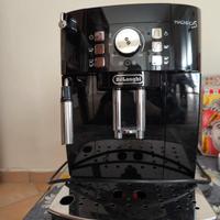 De Longhi Magnifica S