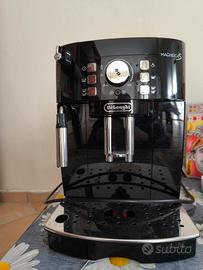 De Longhi Magnifica S