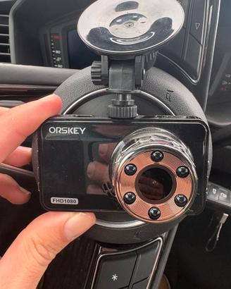 dash cam pari al nuovo