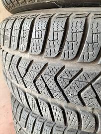 Pirelli 225/55/16 99H