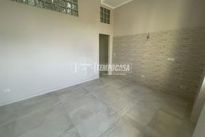 APPARTAMENTO RISTRUTTURATO CON AREA PERTINENZIALE