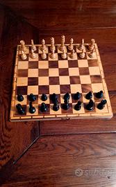 Scacchiera in legno anni 70