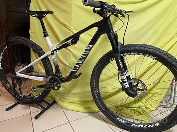 Lux World Cup CF7  “PREZZO TRATTABILE”