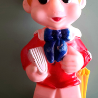 Pinocchio con libro e ombrello in gomma vintage