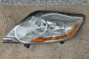 faro sinistro ford kuga