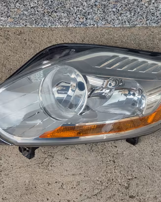 faro sinistro ford kuga
