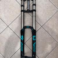 Forcella fox 40 DH