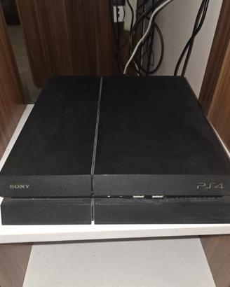 Playstation 4 - 500gb + 2 controller e giochi