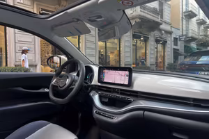 Fiat 500e Cabrio Icon 42 kWh – Unico Proprietario