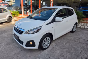 Peugeot 108 1,0 benzina 02/2018 Cv69 AUTOMATICA
