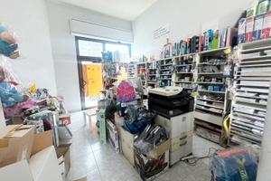 Ampia bottega-ufficio luminosa centralìssìma