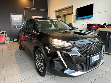 Peugeot 2008 motore elettrico 136 CV Active
