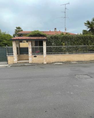 Zona residenziale In villa 2 camere