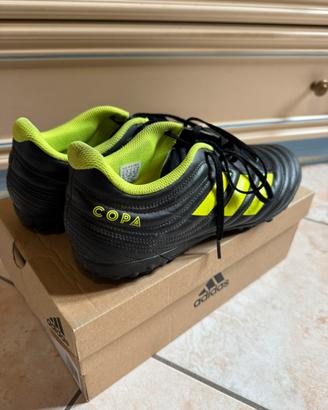 Scarpe Adidas da ginnastica