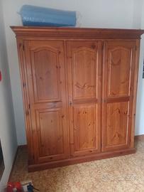 Camera da letto in legno