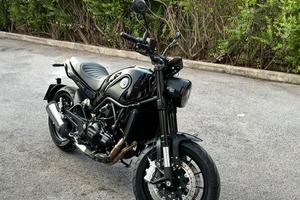 Benelli Leoncino 500