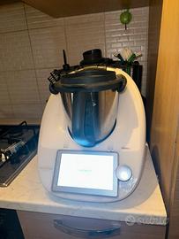 Bimby TM6 completo, con accessori aggiunti