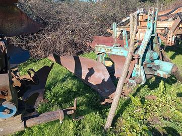 Aratro monovomere LAGO per 70-90 cv