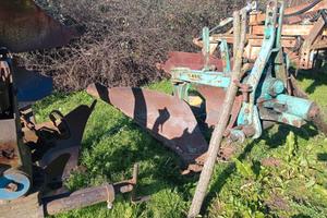 Aratro monovomere LAGO per 70-90 cv