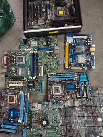 Lotto componenti vari computer circa 1000 pezzi