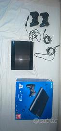 Playstation3 completa di cavi joystick e giochi