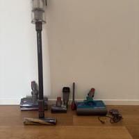 Dyson V15s detect submarine