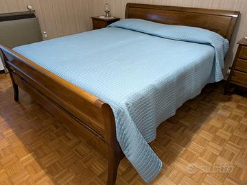 Camera da letto in noce