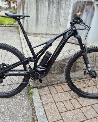 Specialized Turbo Levo Comp SL in Carbon