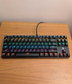 Tastiera keyboard meccanica