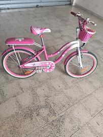 bicicletta da ragazza 