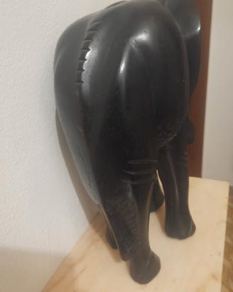 elefante in ebano 