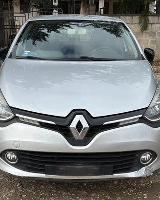 RICAMBI Renault Clio IV 1.2 54kW 73Cv D4F D7 2013