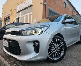 Kia Rio 1.4 CRDi 90cv Cool*Navi*Retrocamera*17*Neo