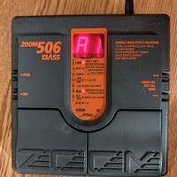 Multi effetto per basso Zoom 506