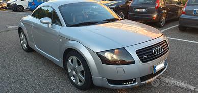 AUDI TT 1ª serie - 225cv 99200km