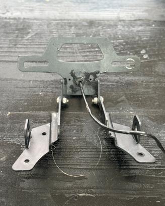 Porta targa regolabile per cf moto 800mtx