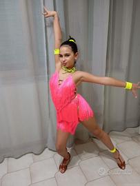 Vestito latino americano