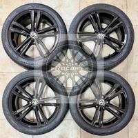 Cerchi e pneumatici 17 Volkswagen Golf R Line