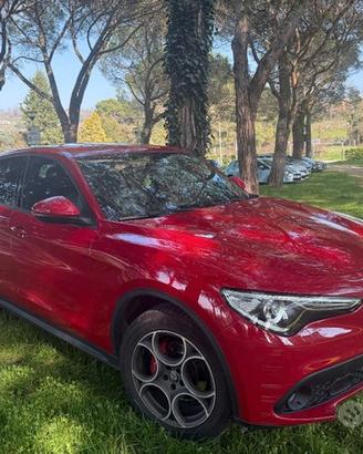 Alfa Romeo Stelvio 2.2