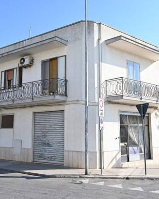 Immobile di 125 m² con più di 5 locali a Alberobel
