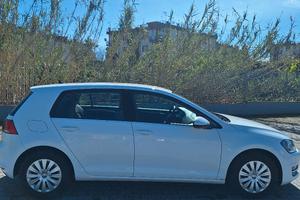 VW Golf 7 1.6 TDI 110cv - 2016 - Full LED - Navi -
