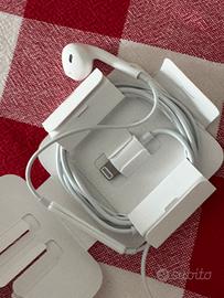 Apple Earpods connettore Lightning (mai usati)