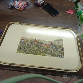 vassoio con scena caccia 