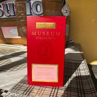 Profumo museum collection:violet petals