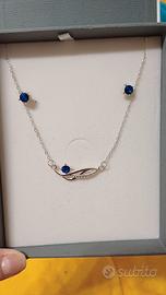 Parure con punti luce blu