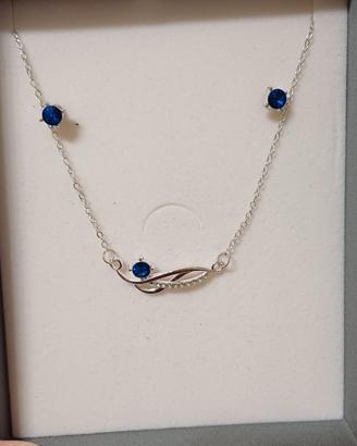 Parure con punti luce blu