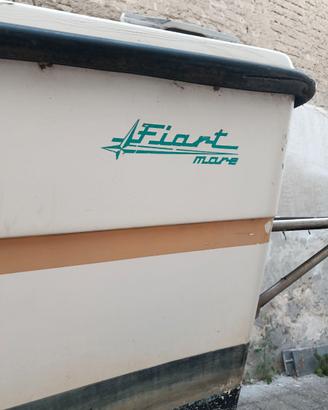 Fiart marea Barca open con carrello e motore Johns