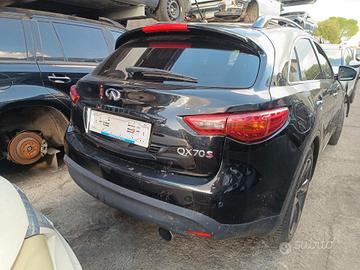 RICAMBI INFINITI QX70