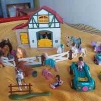 PLAYMOBIL Country Maneggio con 15 cavalli+macchine